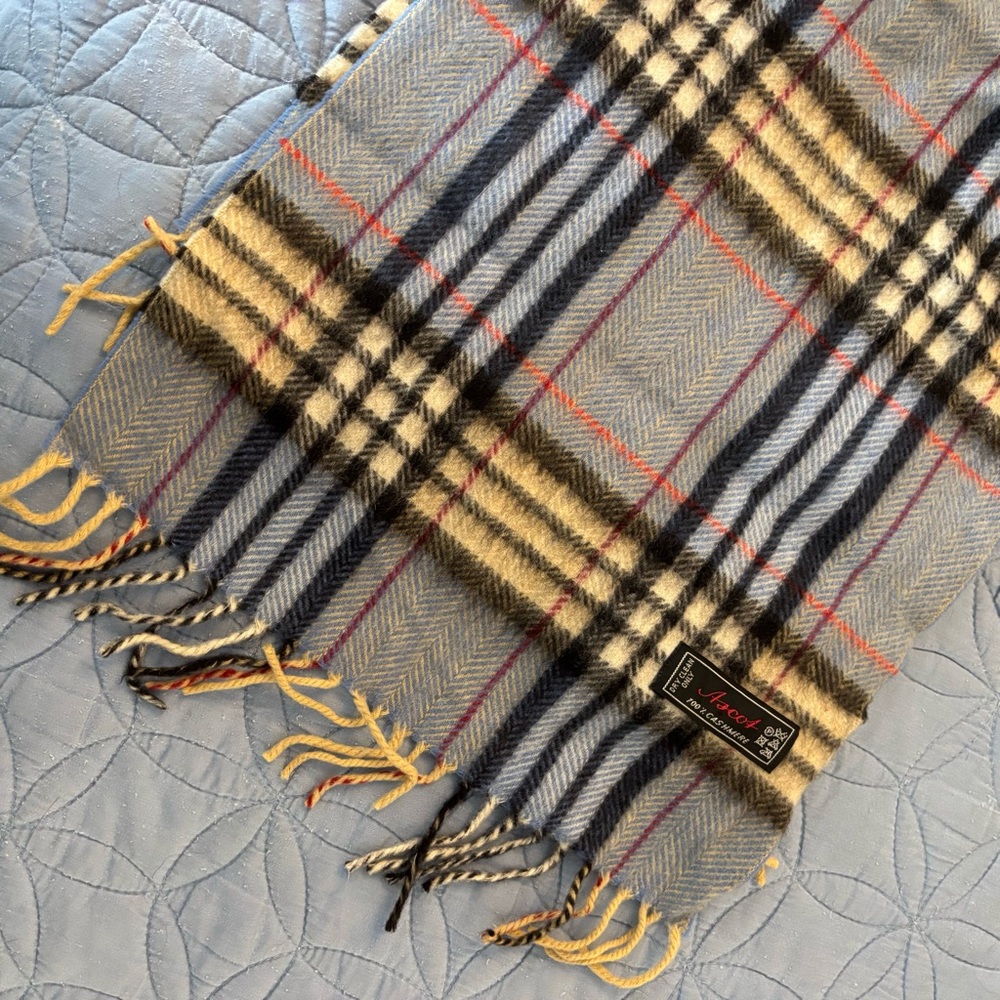 Classic Plaid Ascot 100% Cashmere Scarf